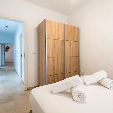 Apartamento The 1st Corner Málaga